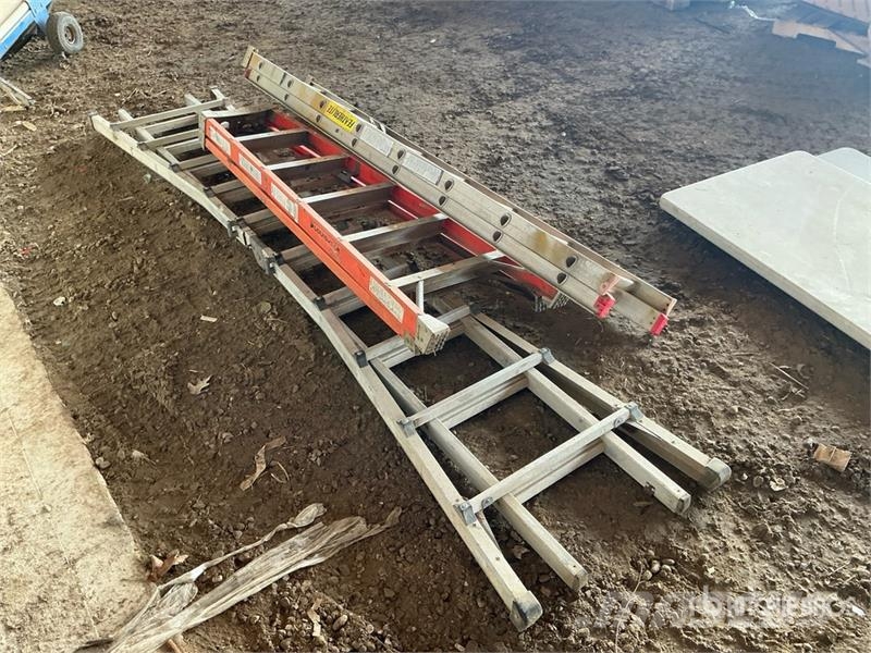 Quantity of (3) 11', 8', 6' Ladder Drugi deli