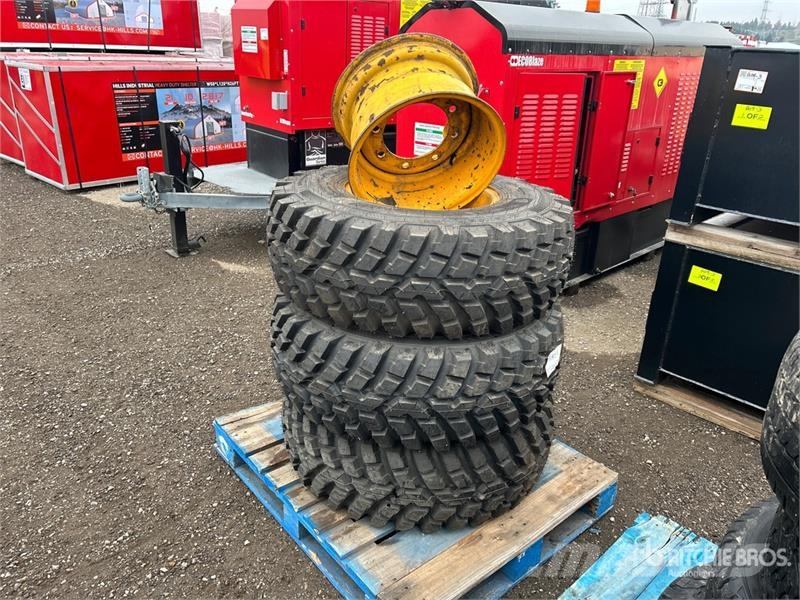  Quantity of (3) 340/80R18 Tires الإطارات والعجلات والحافات