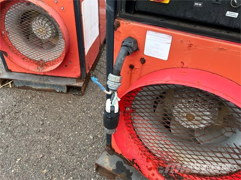 Quantity of (3) Blaze 1000D/G 1000000 BTU Space He Oprema za grijanje i odmrzavanje