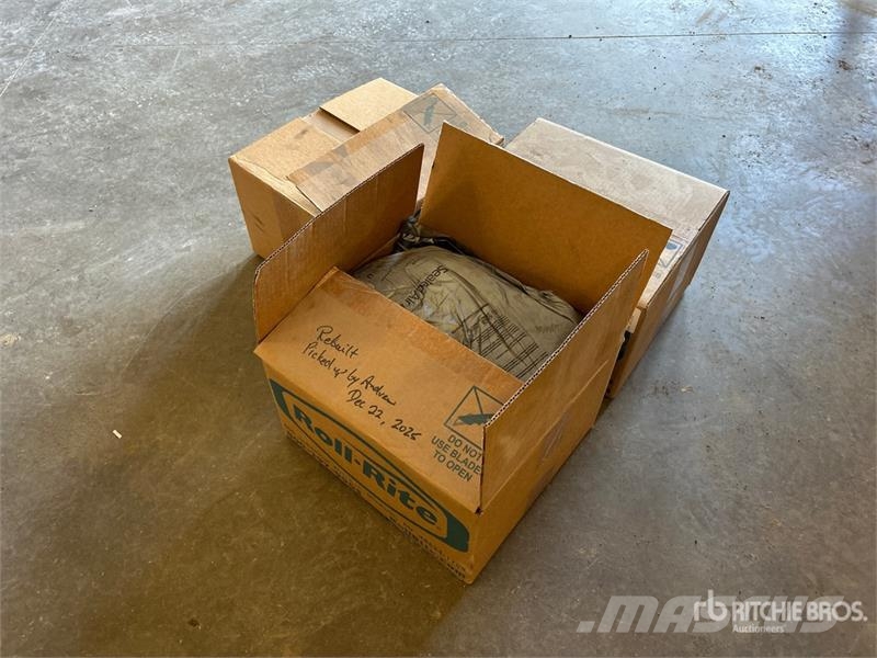 Quantity of (3) Boxes of Roll-Rite Rebuilt 12V Thr Transportes - Outros