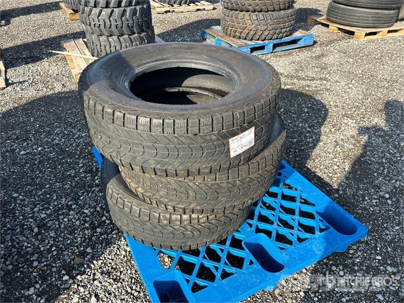  Quantity of (3) Firestone P245/75R16 Tires Riepas, riteņi un diski