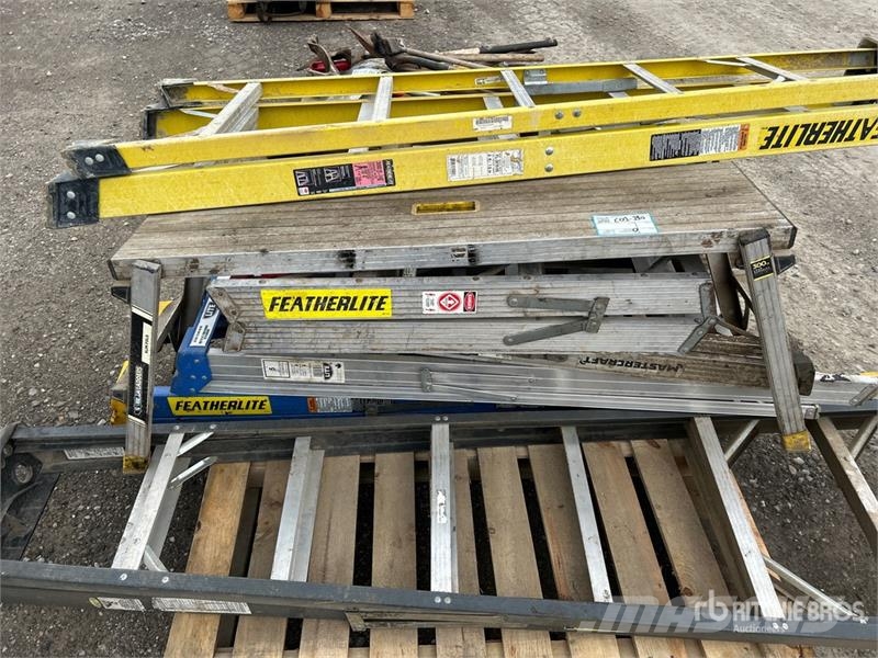 Quantity of 3 ft-8 ft Assorted Ladders Other components