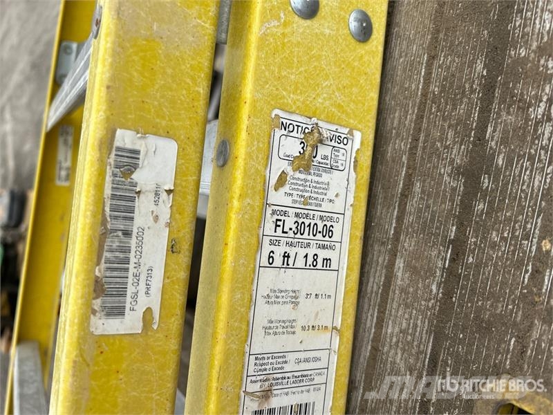 Quantity of 3 ft-8 ft Assorted Ladders Other components