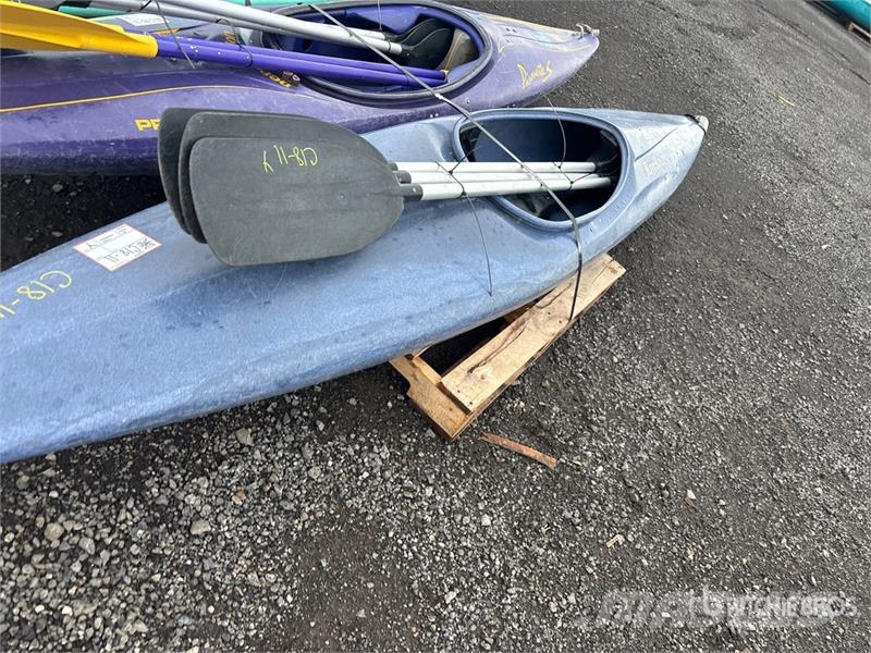 Quantity of (3) Kayaks 其他組件