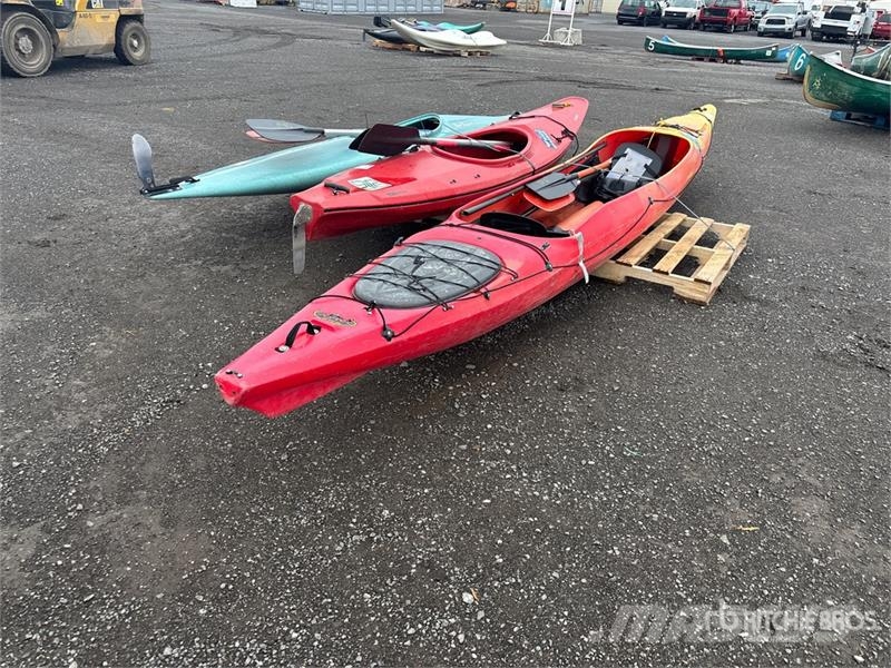 Quantity of (3) Kayaks Drugi deli