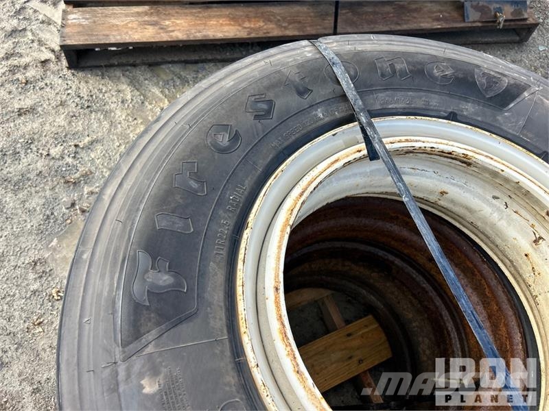 Quantity of (3) Mixed 11R22.5 Tires Tyres, wheels and rims