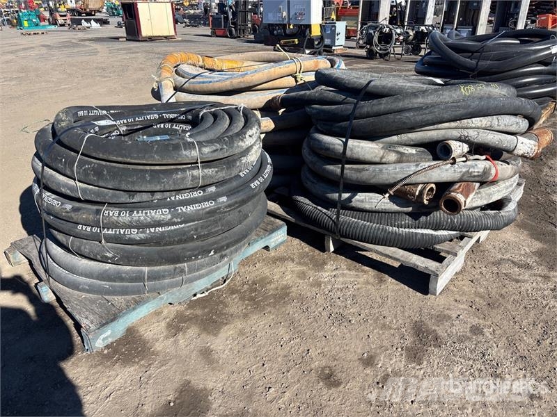  Quantity of (3) Pallets of Hose Otros componentes