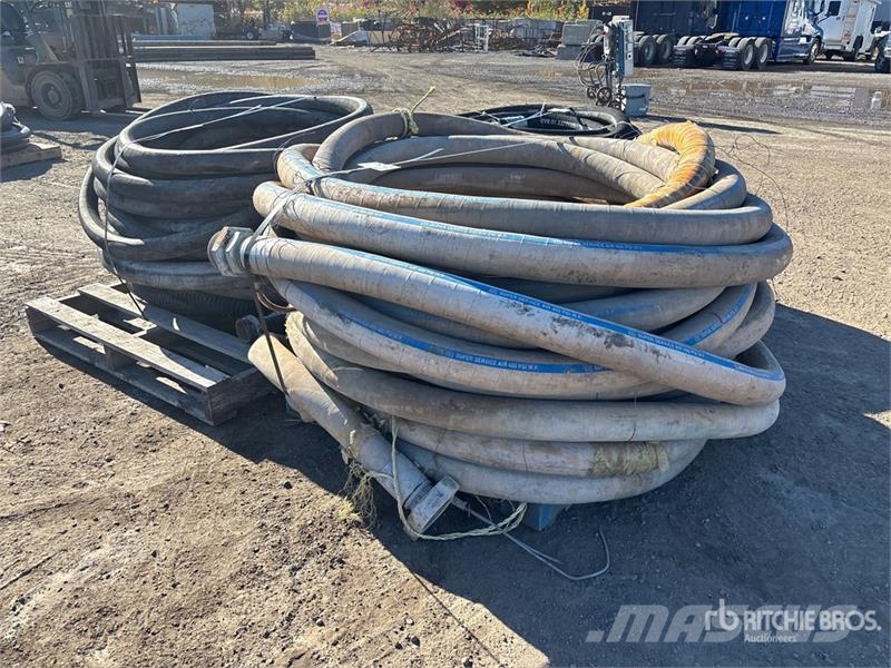  Quantity of (3) Pallets of Hose Otros componentes