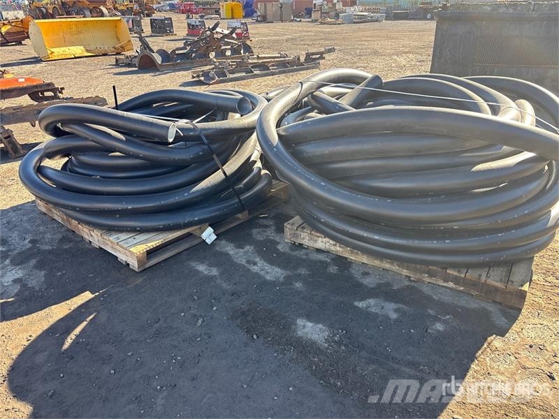  Quantity of (3) Pallets of 4 in Flexible Electrica Otros componentes