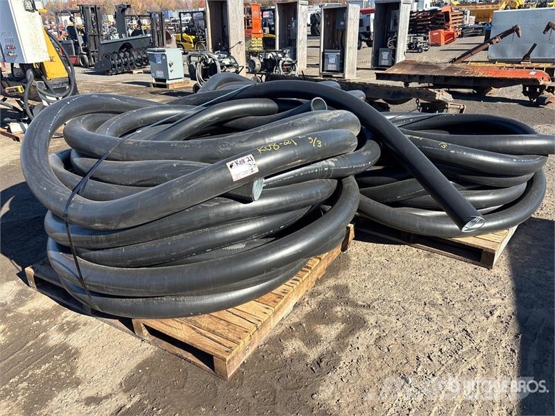  Quantity of (3) Pallets of 4 in Flexible Electrica Otros componentes