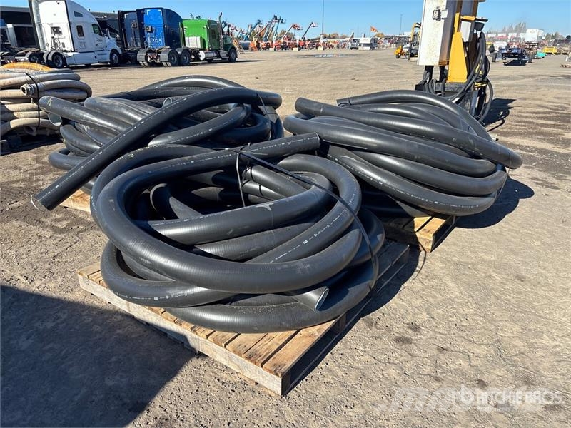  Quantity of (3) Pallets of 4 in Flexible Electrica Otros componentes