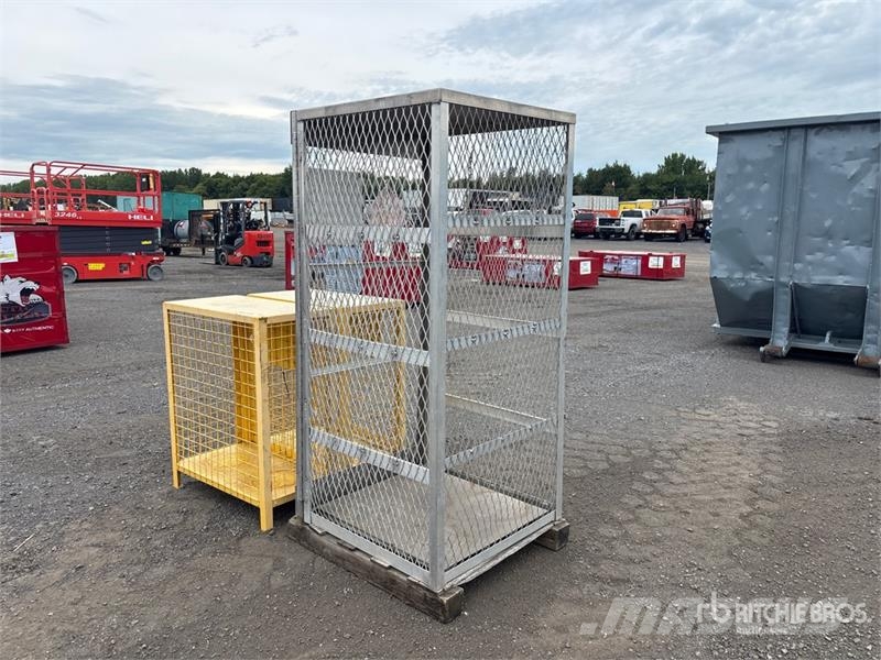  Quantity of (3) Propane Cage Drugi deli