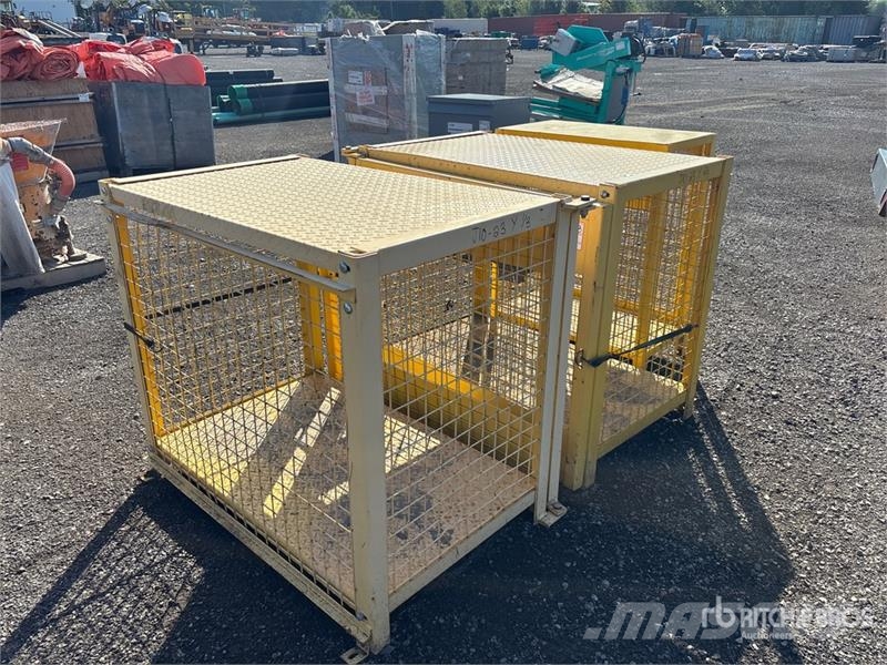Quantity of (3) Propane Tank Storage Drugi deli