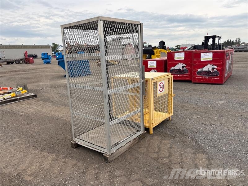  Quantity of (3) Propane Cage Drugi deli