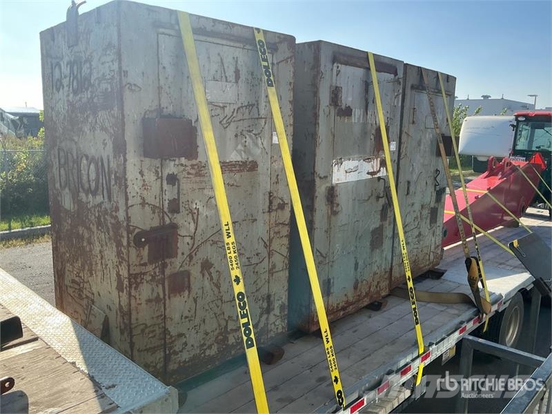 Quantity of (3) Tool Cabinets Muud osad