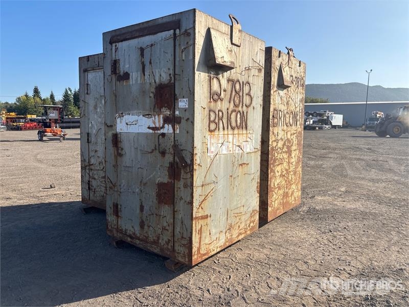 Quantity of (3) Tool Cabinets Muud osad