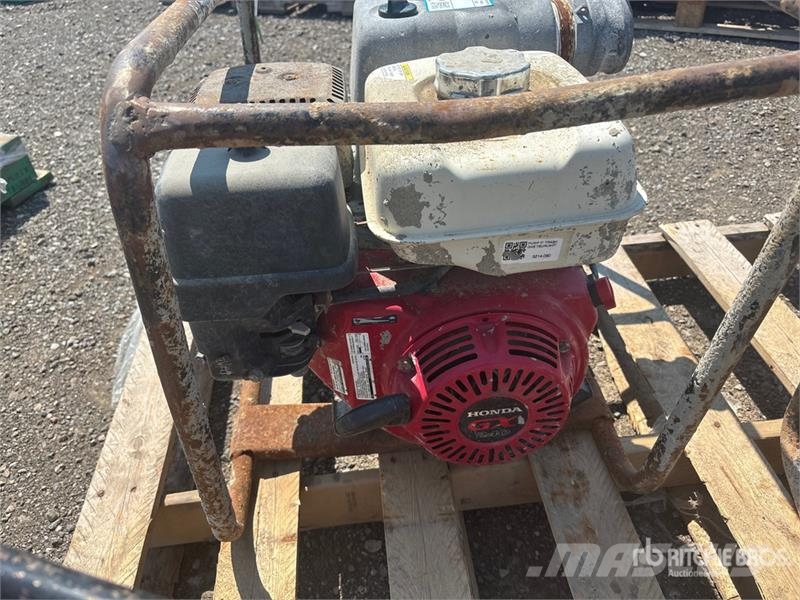 Quantity of (3) Water Pump (Inoperable) Vodní čerpadla