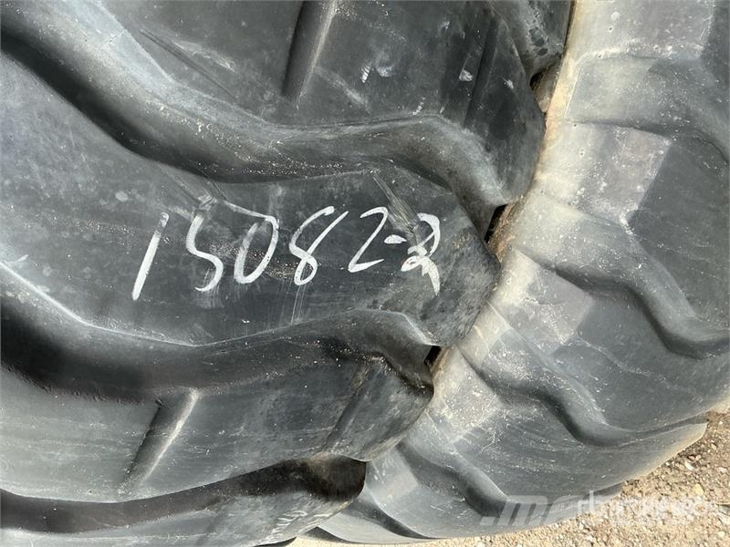 Quantity of (3) Wheel Loader Tires Gume, kotači i naplatci