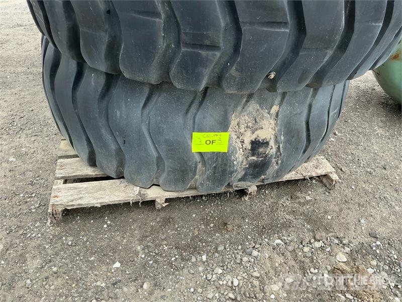 Quantity of (3) Wheel Loader Tires Gume, kotači i naplatci