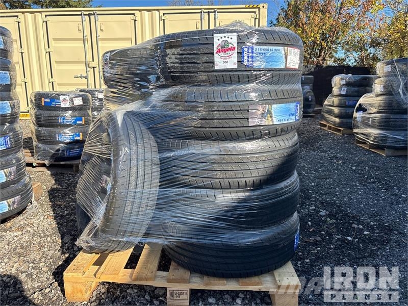  Quantity of (30) 215-65R-16 Tires (Unused) 轮胎、车轮、轮圈