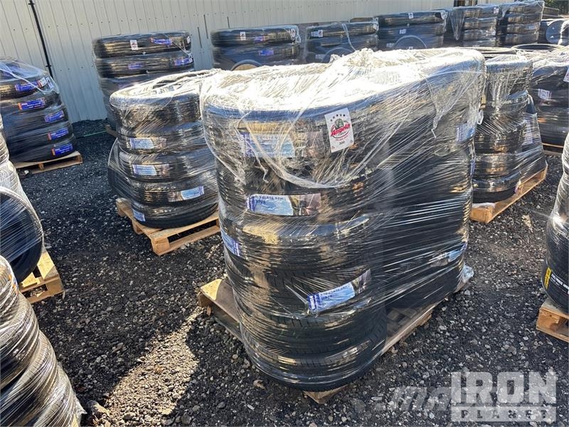  Quantity of (30) 215-65R-16 Tires (Unused) 轮胎、车轮、轮圈