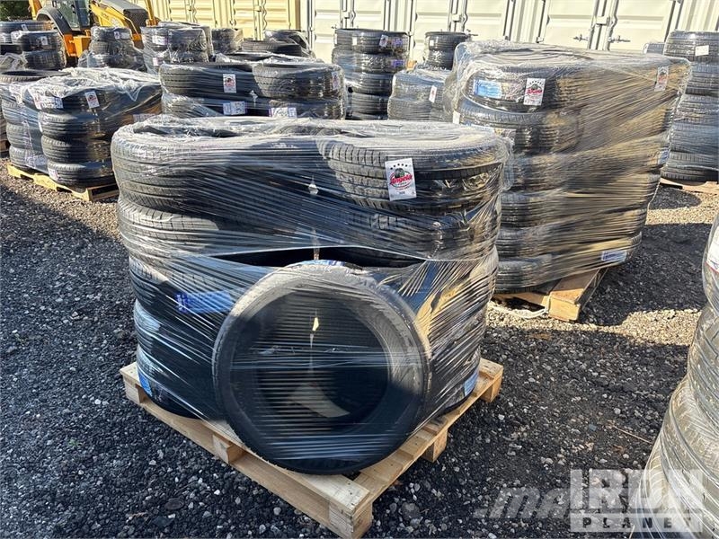  Quantity of (30) 215-65R-16 Tires (Unused) 轮胎、车轮、轮圈