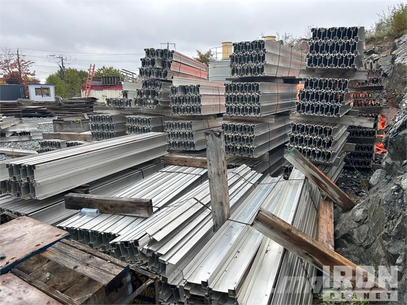  Quantity of (30) 8 Ft Aluminum Beams Winches, hoists and material lifts