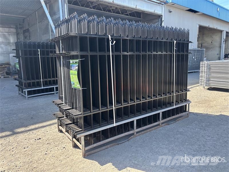 Quantity of (33) Skyway SFS33-330TF 10 ft x 7 ft Kiti naudoti statybos komponentai