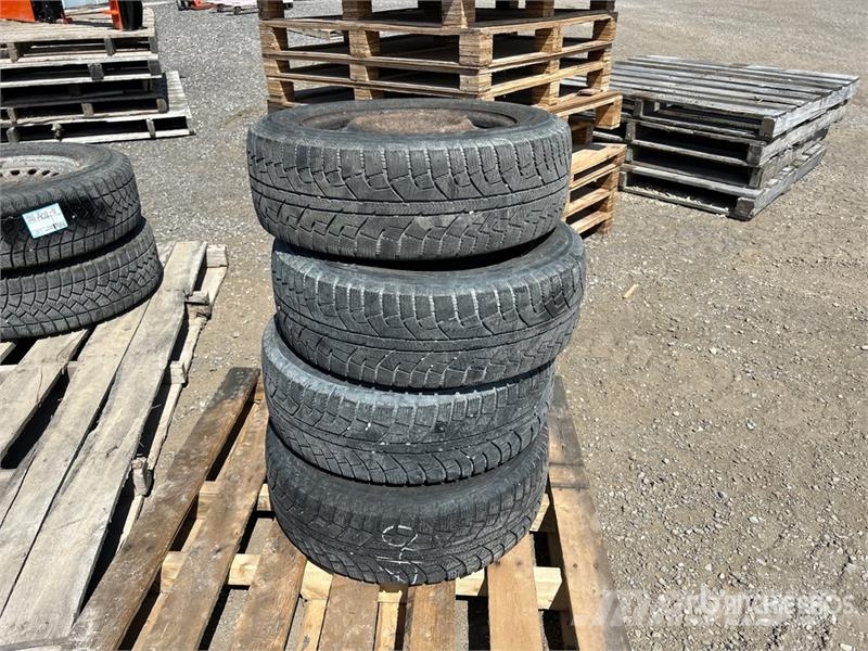 Quantity of (4) Aelus Ice 195/65R15 195/65R15 Wint Tyres, wheels and rims