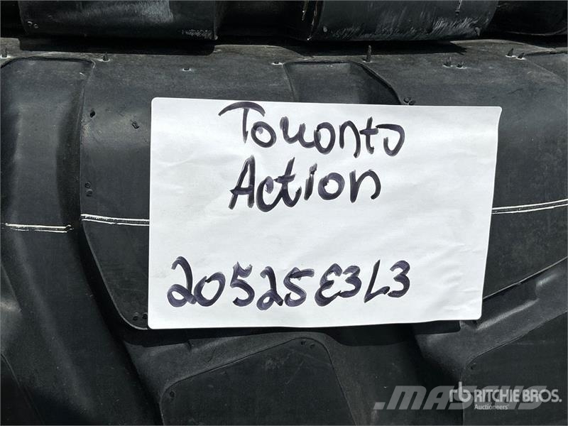 Quantity of (4) Beaver 20.5R25 Radial Tires (Unuse Gume, točkovi i felne