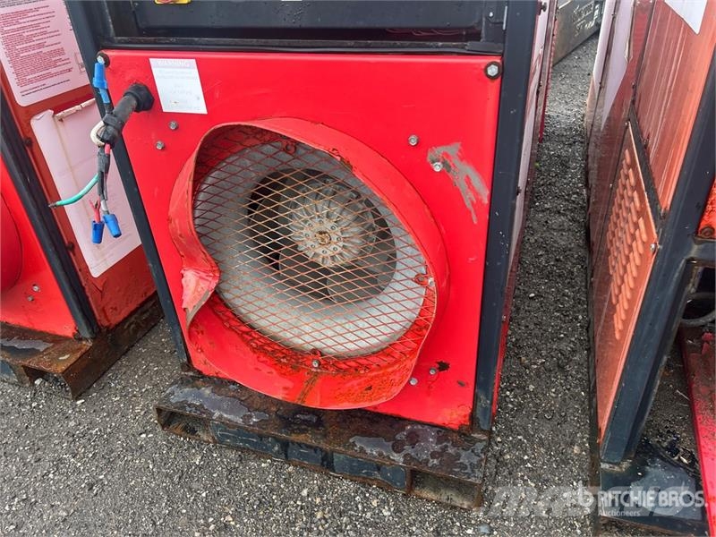 Quantity of (4) Blaze 1000D/G 100000 BTU Diesel Fi Oprema za grijanje i odmrzavanje