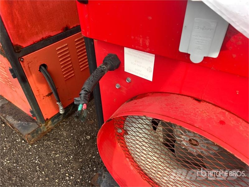 Quantity of (4) Blaze 1000D/G 100000 BTU Diesel Fi Verhittings en ontdooi apparatuur