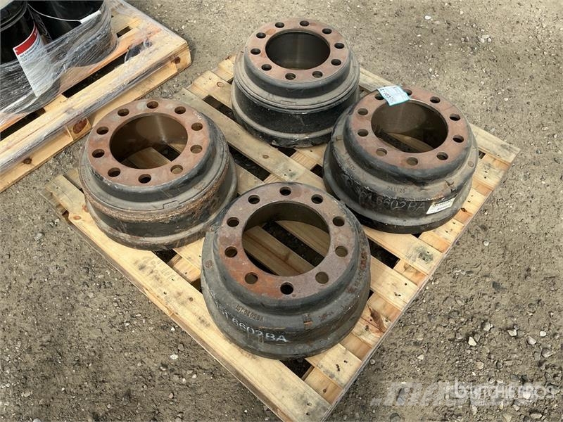 Quantity of (4) Brake Drums Inne akcesoria