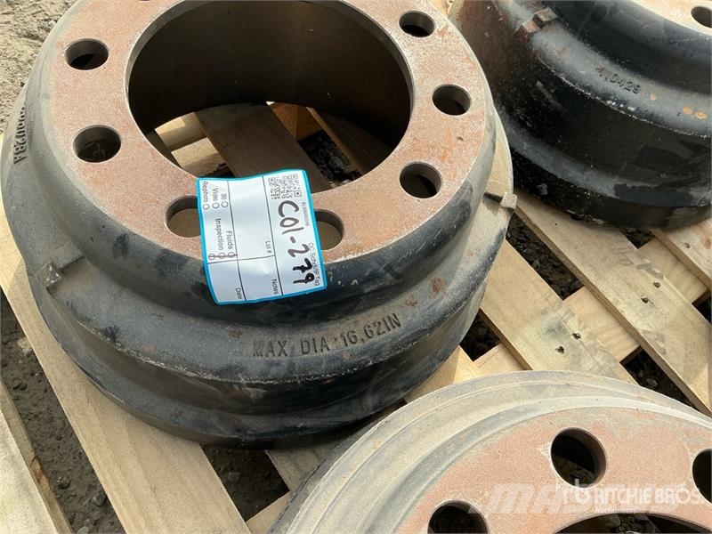Quantity of (4) Brake Drums Inne akcesoria