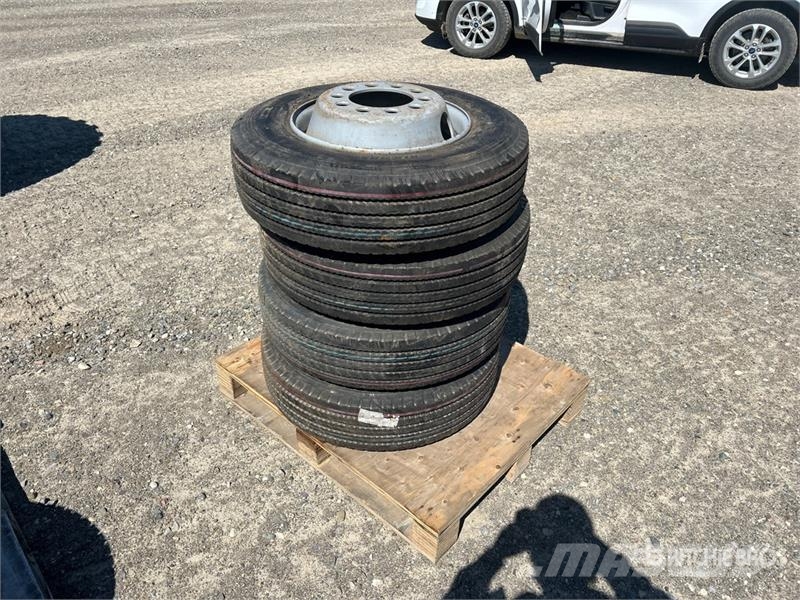 Quantity of (4) Bridgestone 215/75R17.5 Tires Tyres, wheels and rims