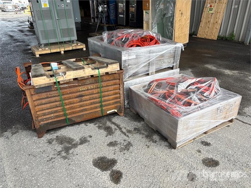 Quantity of (4) Crates of Hydraulic Hose Fabricati Строителство - Други