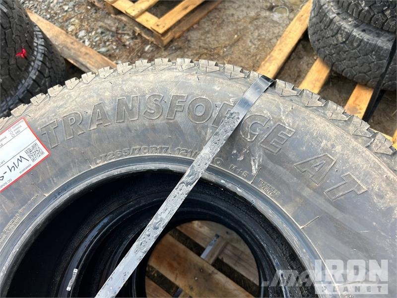 Quantity of (4) Firestone Transforce A/T 265/70R17 Tyres, wheels and rims