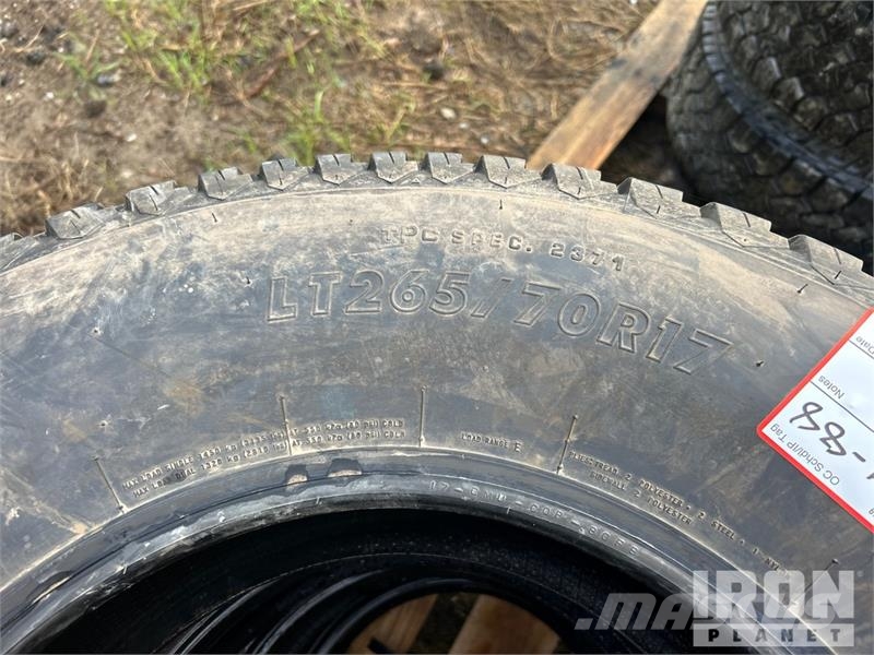 Quantity of (4) Firestone Transforce A/T 265/70R17 Tyres, wheels and rims