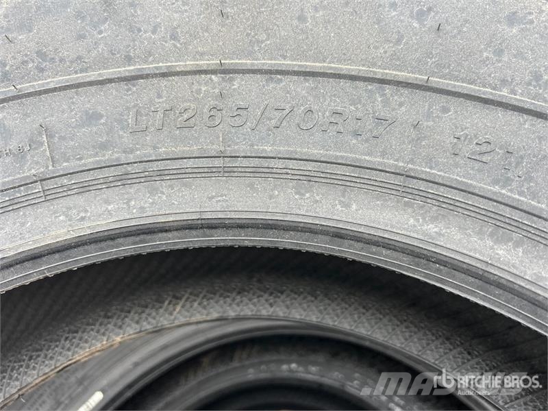 Quantity of (4) Fronway 265/70R17 Tires (Unused) Tyres, wheels and rims