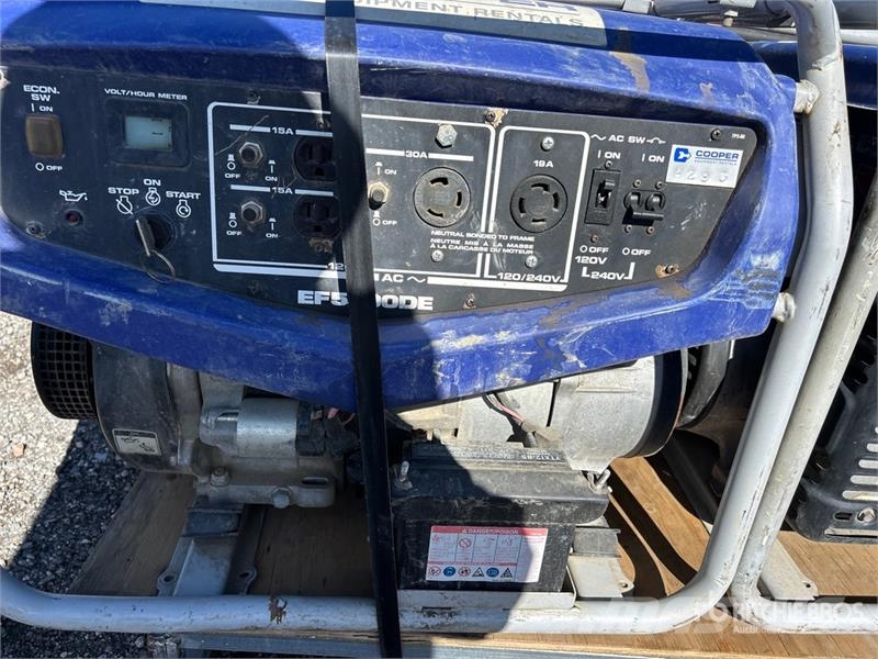  Quantity of (4) Generator Set مولدات ديزل
