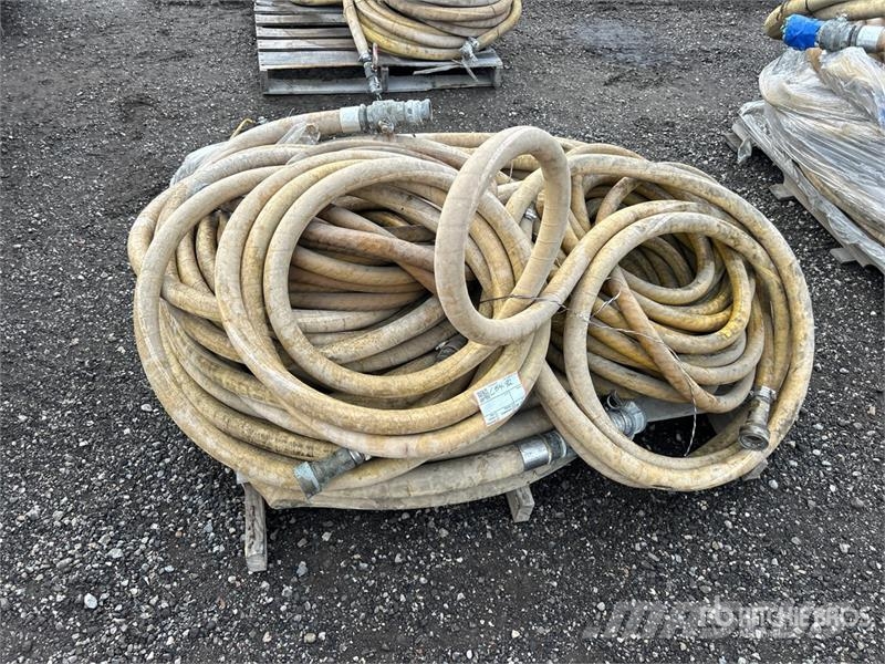 Quantity of (4) Hose Hydronic 2 in x 50 ft Építőipar - Egyebek