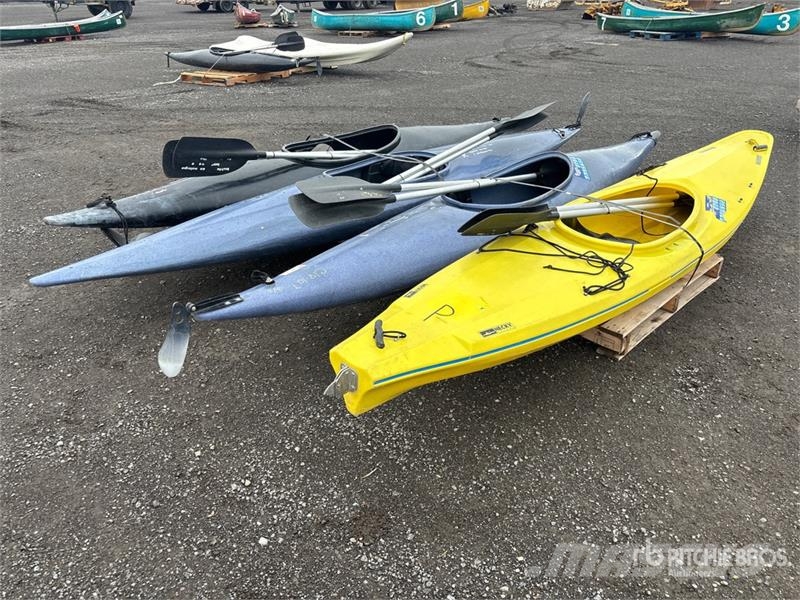 Quantity of (4) Kayaks 其他組件