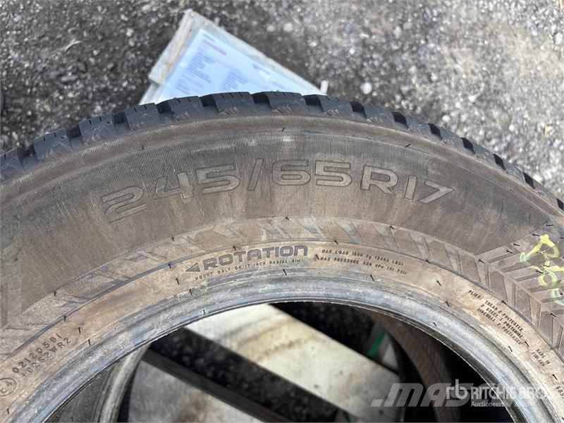 Quantity of (4) Nokian 245/65R16 Tires (Unused) Opony, koła i felgi