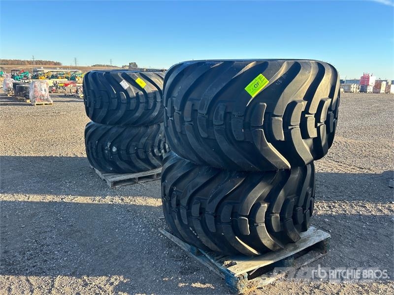 Quantity of (4) Nokian 710/45-26.5 20 PR F Tires Gume, točkovi i felne