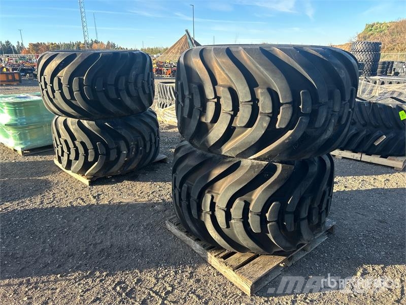 Quantity of (4) Nokian 710/45-26.5 20 PR F Tires 轮胎、车轮、轮圈