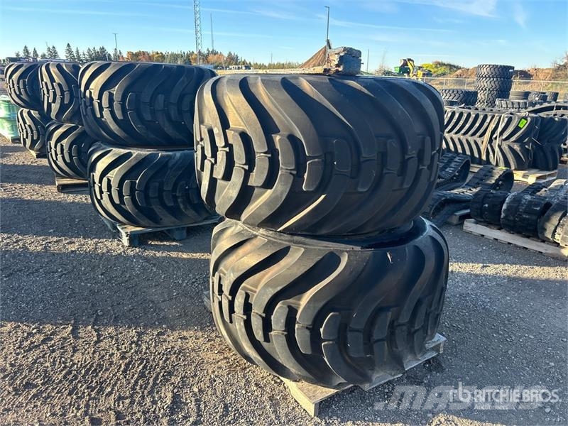 Quantity of (4) Nokian 710/45-26.5 20 PR F Tires Gume, točkovi i felne