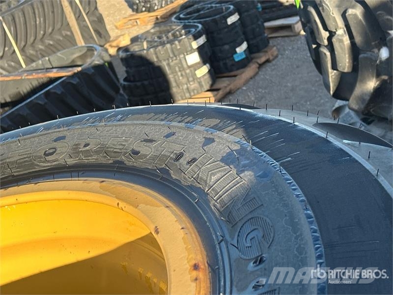 Quantity of (4) Nokian 710/45-26.5 20 PR F Tires 轮胎、车轮、轮圈