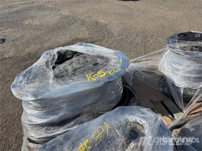 Quantity of (4) Pallets of Hose Inne akcesoria