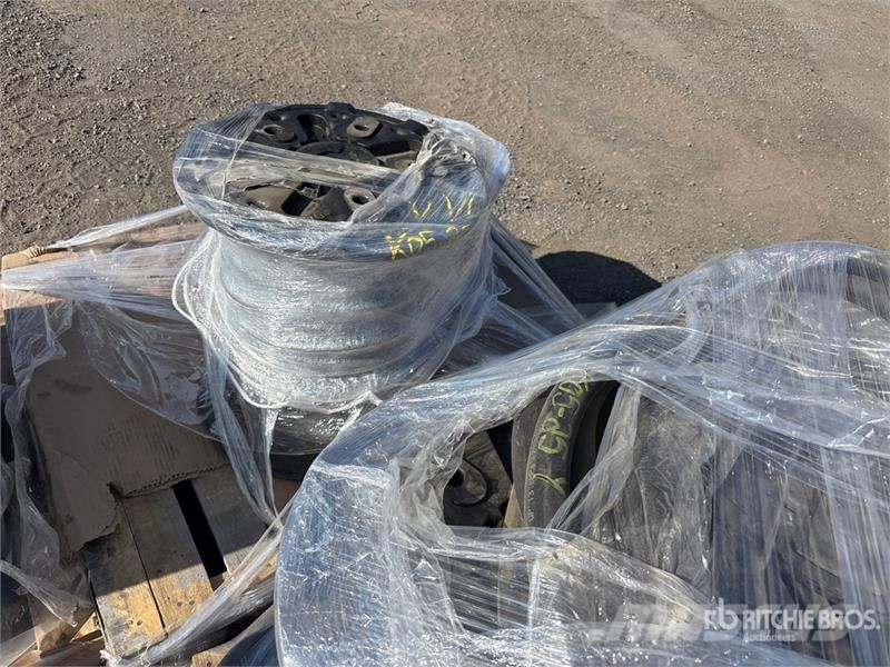 Quantity of (4) Pallets of Hose Inne akcesoria