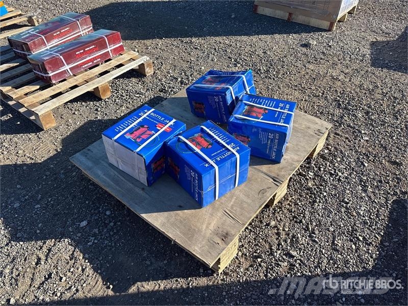  Quantity of (4)  Powertek 20T lifter 20 ton Pneuma Būvniecība- Citi